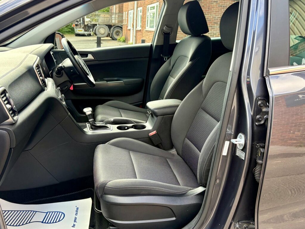 Kia Sportage 1.7 Crdi 2 Dct Euro 6 Ss ND18TNV Silver #2