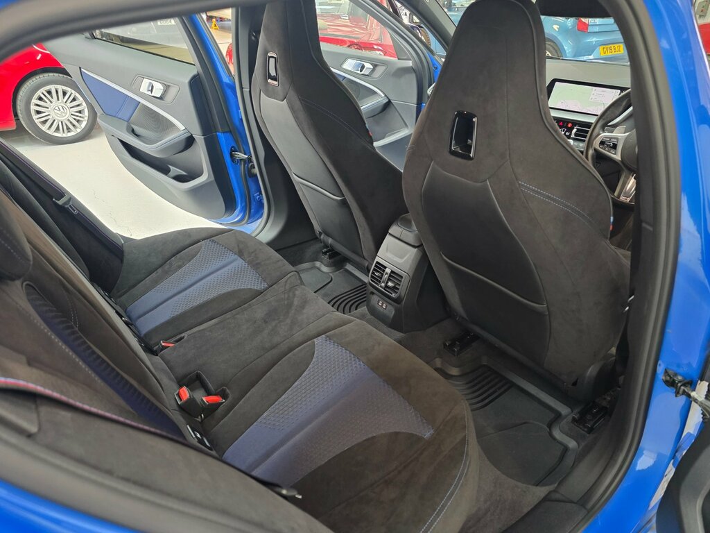 BMW 1 Series 2.0 M135i Hatchback Xdrive Euro 6 SD20AYF Blue #6