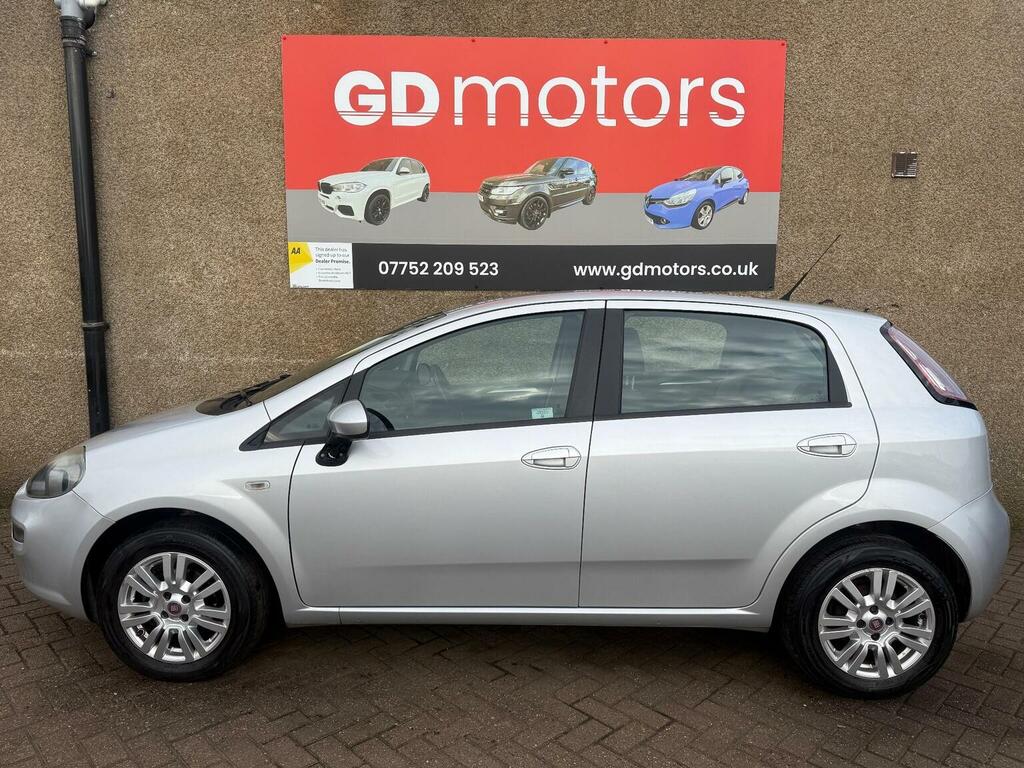 Fiat Punto Hatchback 1.4 Easy Euro 5 Ss 20121 Grey #2