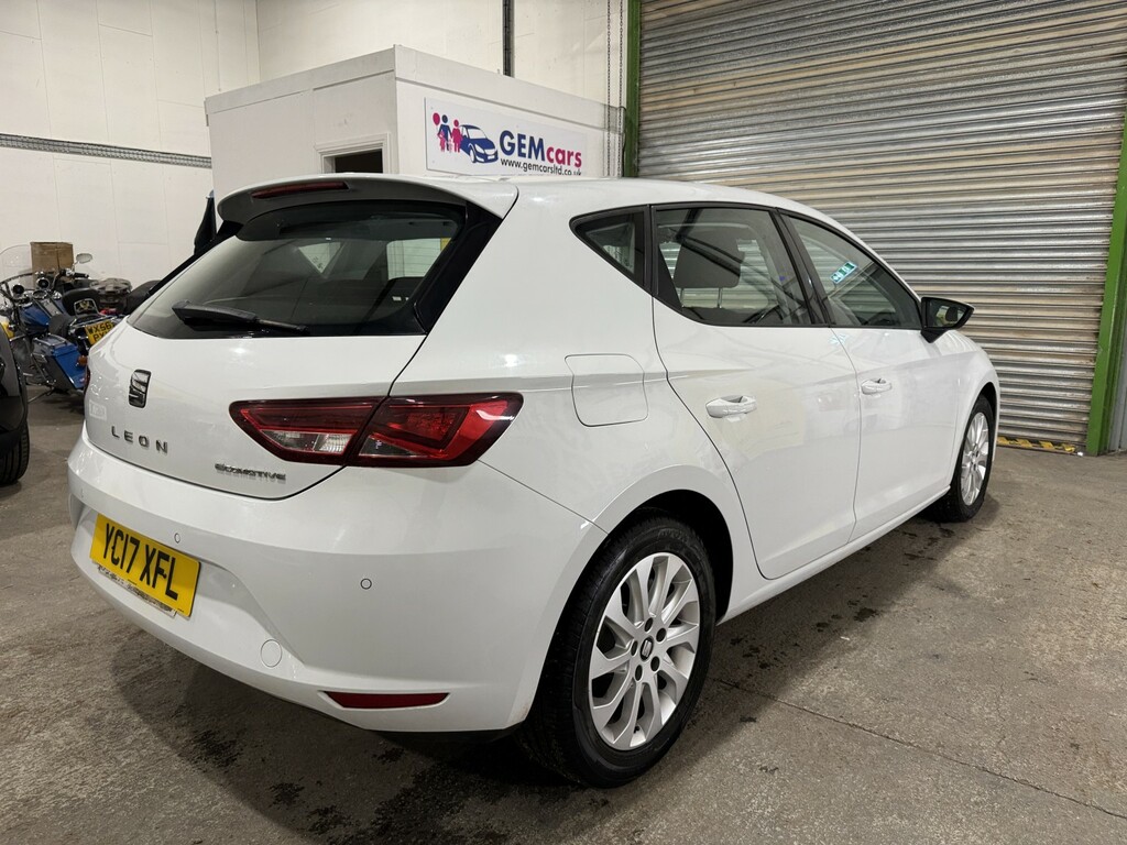 Seat Leon Hatchback 1.6 Tdi Se 201717 YC17XFL White #5