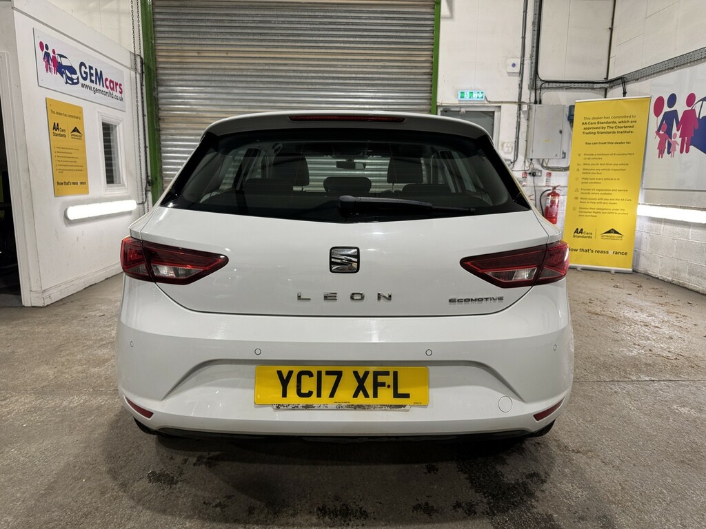 Seat Leon Hatchback 1.6 Tdi Se 201717 YC17XFL White #6