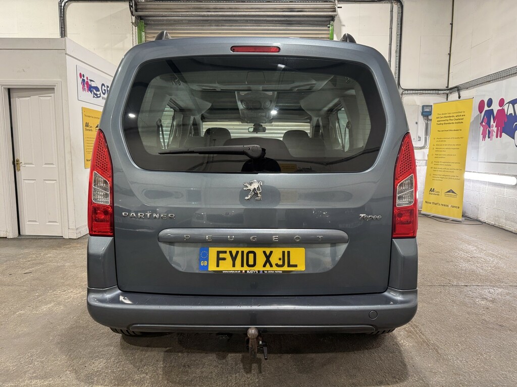Peugeot Partner Tepee 1.6 Urban Silver #6