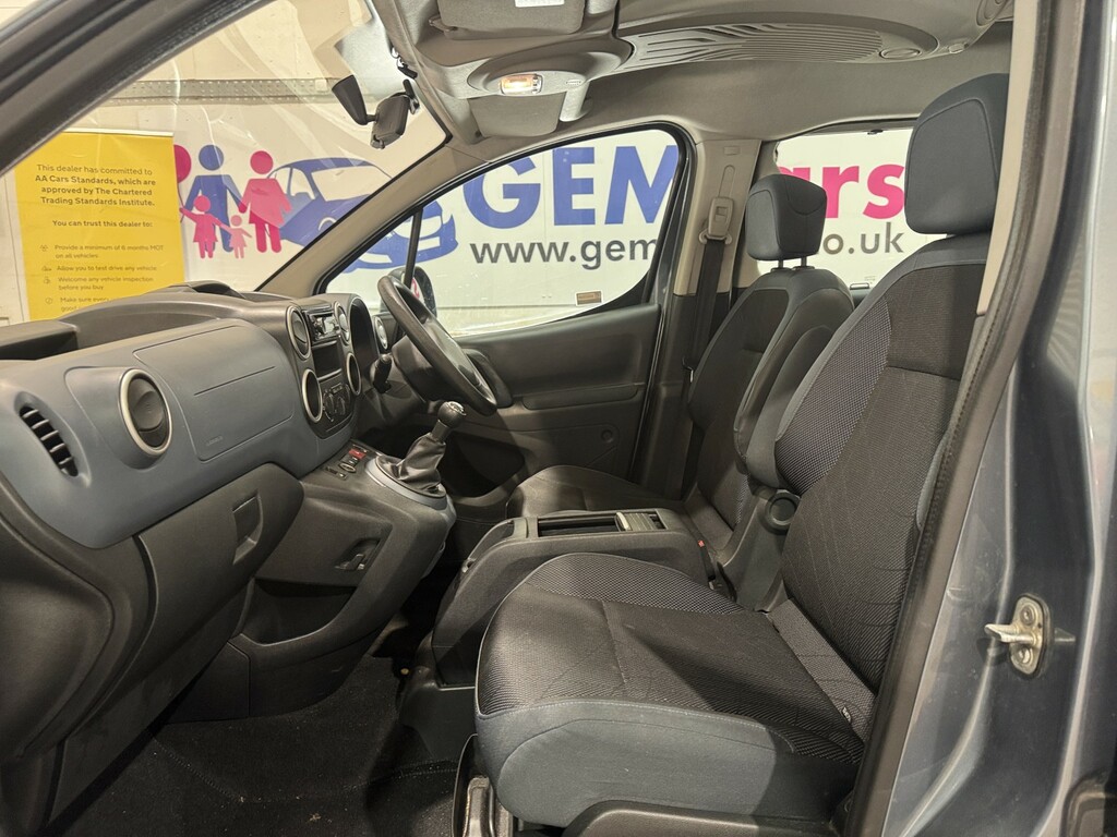 Peugeot Partner Tepee 1.6 Urban Silver #24