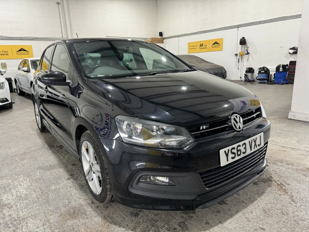 Volkswagen Polo Hatchback 1.2 Tsi R-line 201463 YS63VXJ Black #3