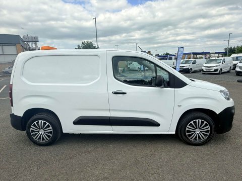 Citroen Berlingo 1.5 Berlingo 650 CK20WLA White #4