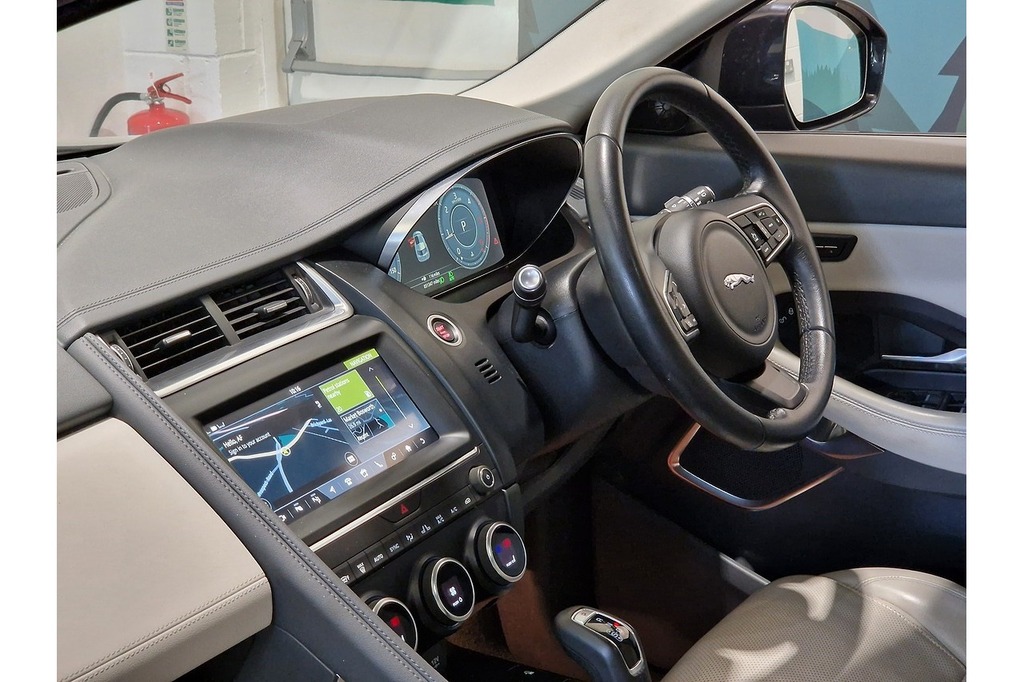 Jaguar E-Pace P300e R-dynamic S Grey #44