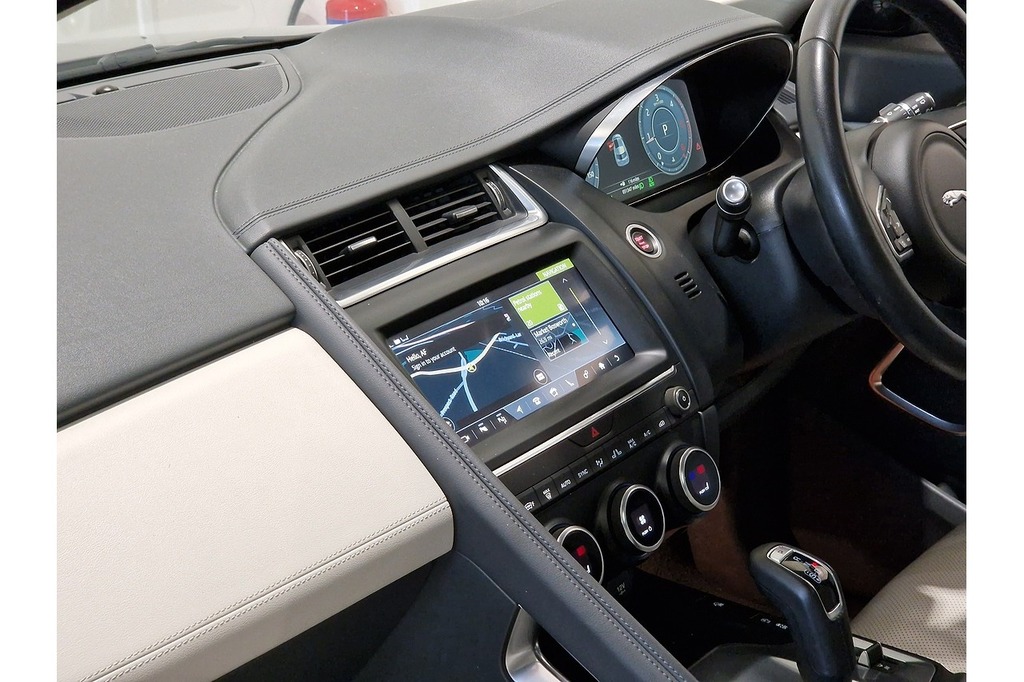 Jaguar E-Pace P300e R-dynamic S Grey #43