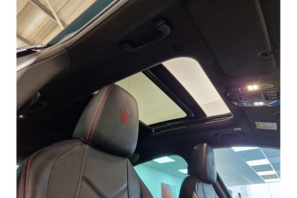 Maserati Grecale Mhev Modena MV23VXB Black #4