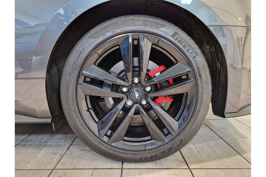 Ford Mustang T Ecoboost Grey
