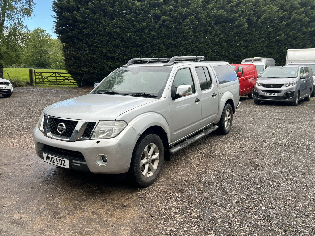 Nissan Navara Tekna Double Cab Dci 188 #3