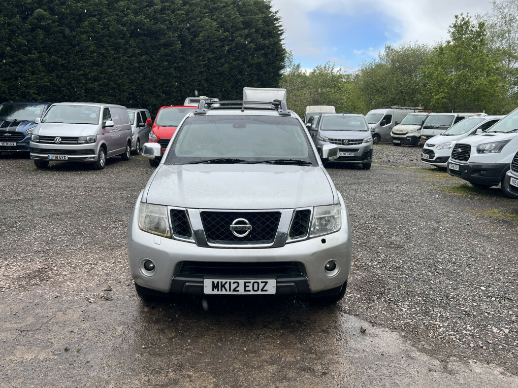Nissan Navara Tekna Double Cab Dci 188 #2