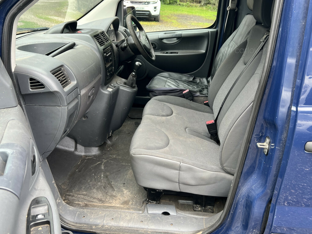 Toyota PROACE Combi Silver #13