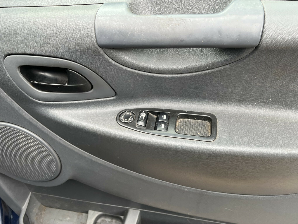 Toyota PROACE Combi Silver #26