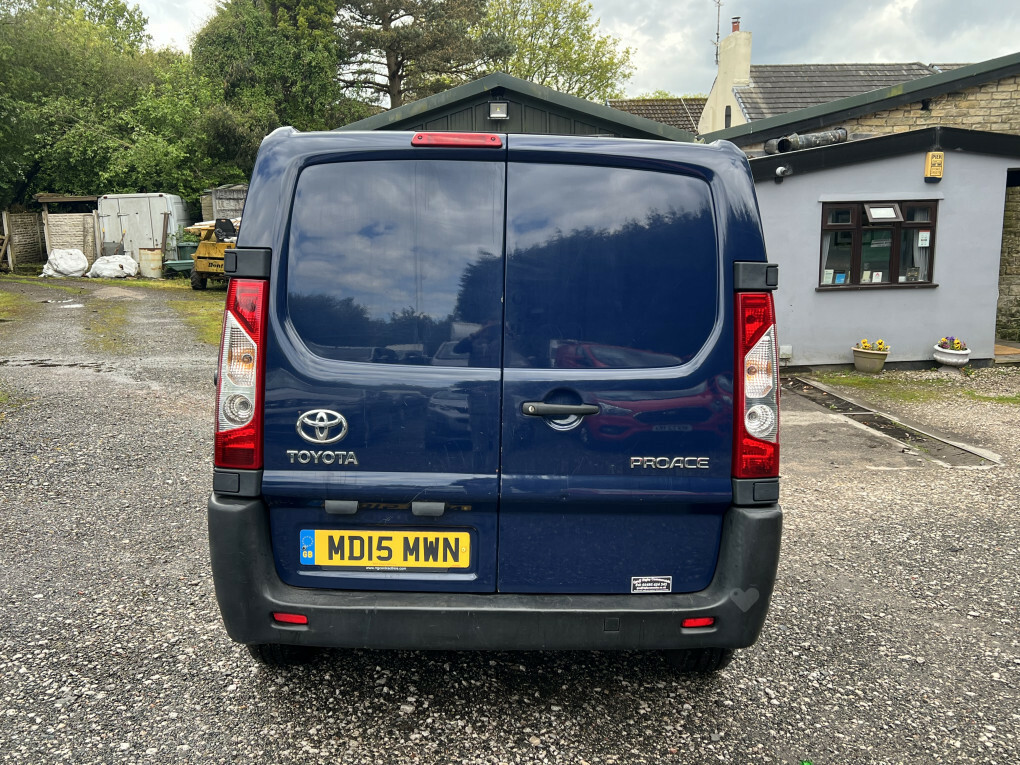Toyota PROACE Combi Silver #7