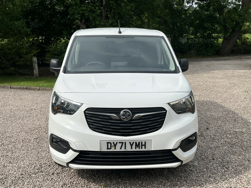 Vauxhall Combo 2300 Sportive Td DY71YMH  #3