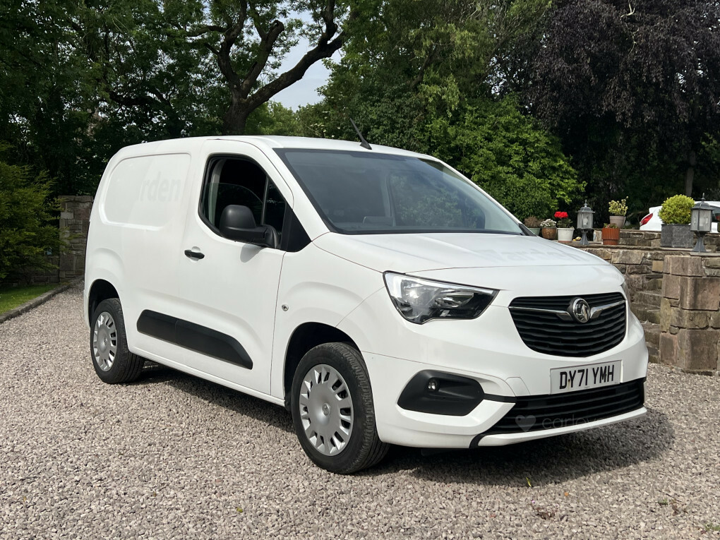 Vauxhall Combo 2300 Sportive Td DY71YMH  #4