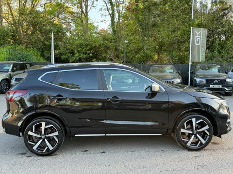 Nissan Qashqai Dig-t Tekna Plus HW20LPK #6