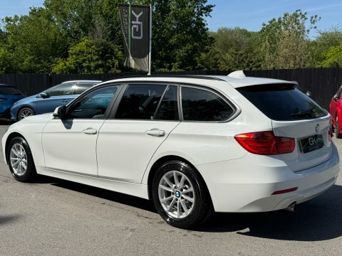 BMW 3 Series 320I Se Touring #2