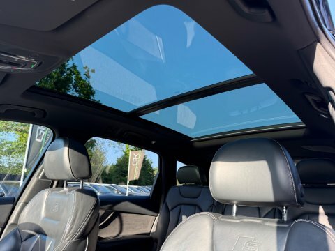 Audi SQ7 Sq7 Tdi Quattro Black #3