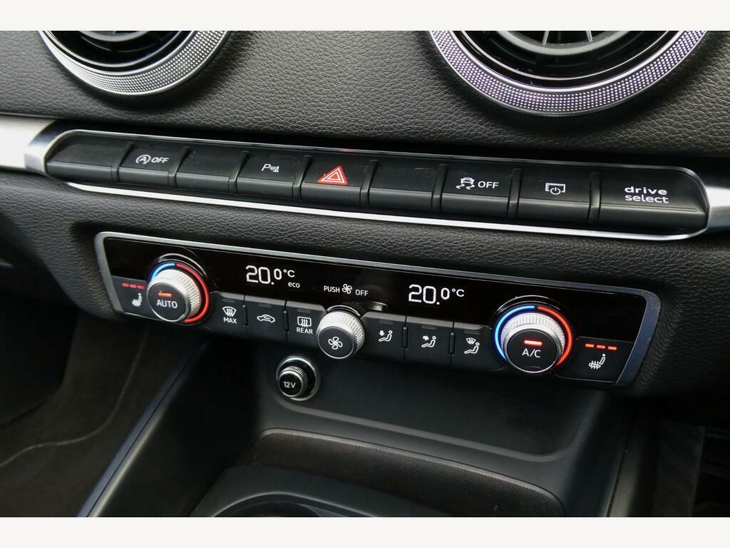Audi A3 Cabriolet 2.0 Tfsi Cabriolet S Tronic Quattro Eur White #16