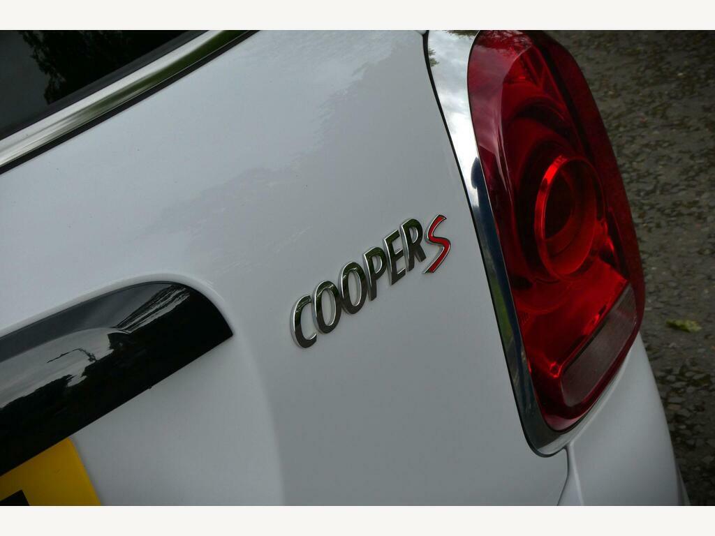 Mini Countryman 2.0 Cooper S Euro 6 S S SM67XPZ White #5