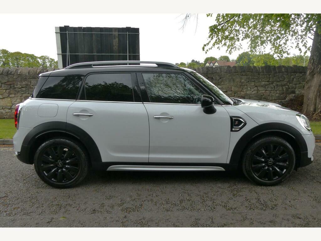 Mini Countryman 2.0 Cooper S Euro 6 S S SM67XPZ White #2