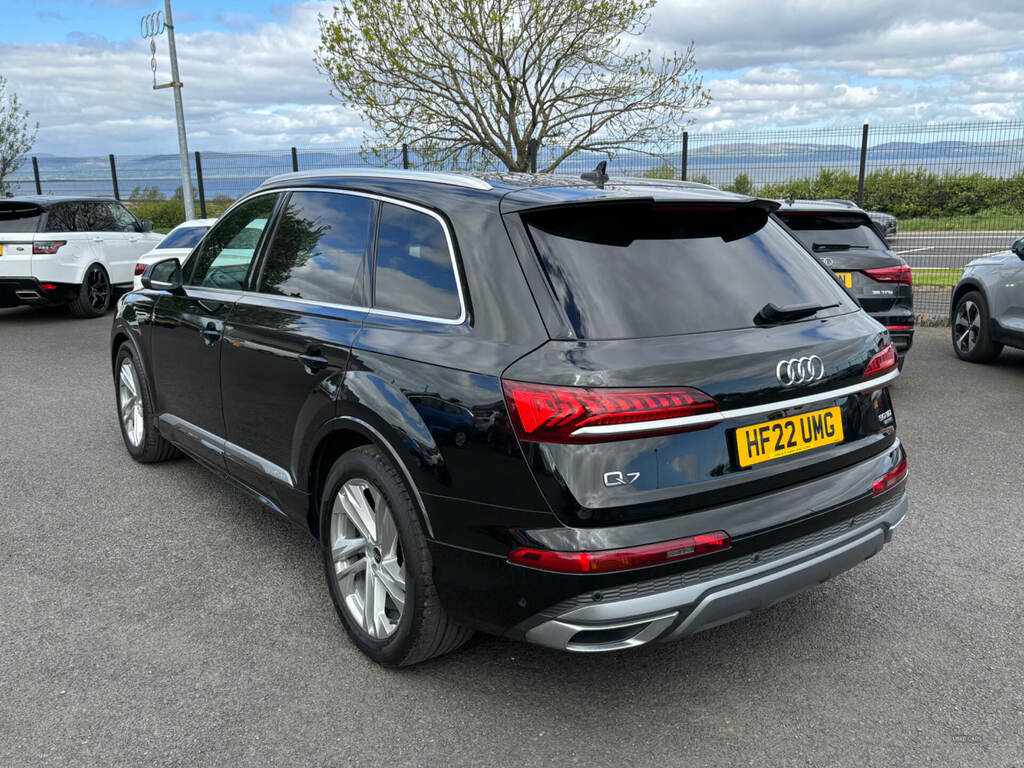 Audi Q7 50 Tdi Quattro S Line Tiptronic HF22UMG Black #5