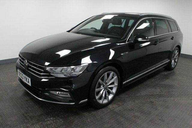 Volkswagen Passat 2023 2.0 Tdi Evo R-line Dsg Euro 6 Ss Black