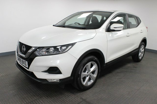 Nissan Qashqai 2019 1.3 Dig-t Acenta Premium Euro 6 Ss White