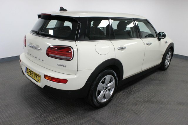Mini Clubman 2020 1.5 Cooper Classic Steptronic Euro 6 Ss 6D LP69VKG White #6