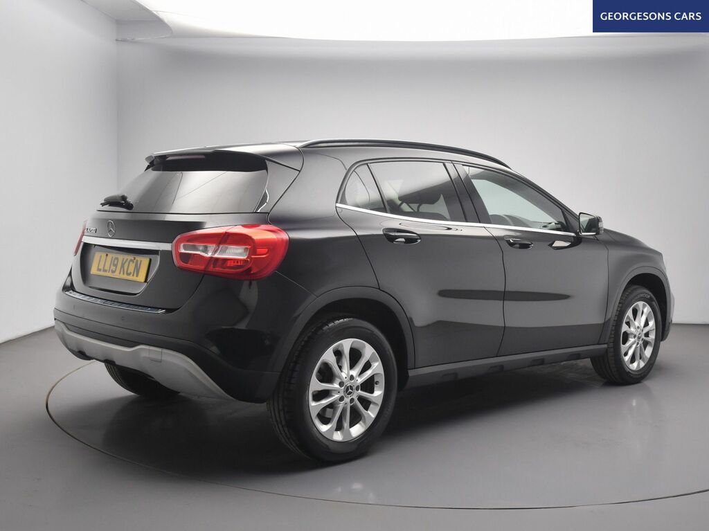Mercedes-Benz GLA Class Gla200 Se Executive Suv LL19KCN Black #6