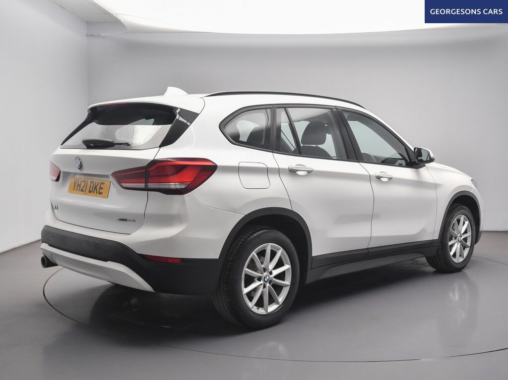 BMW X1 18I Se Suv YH21DKE White #6