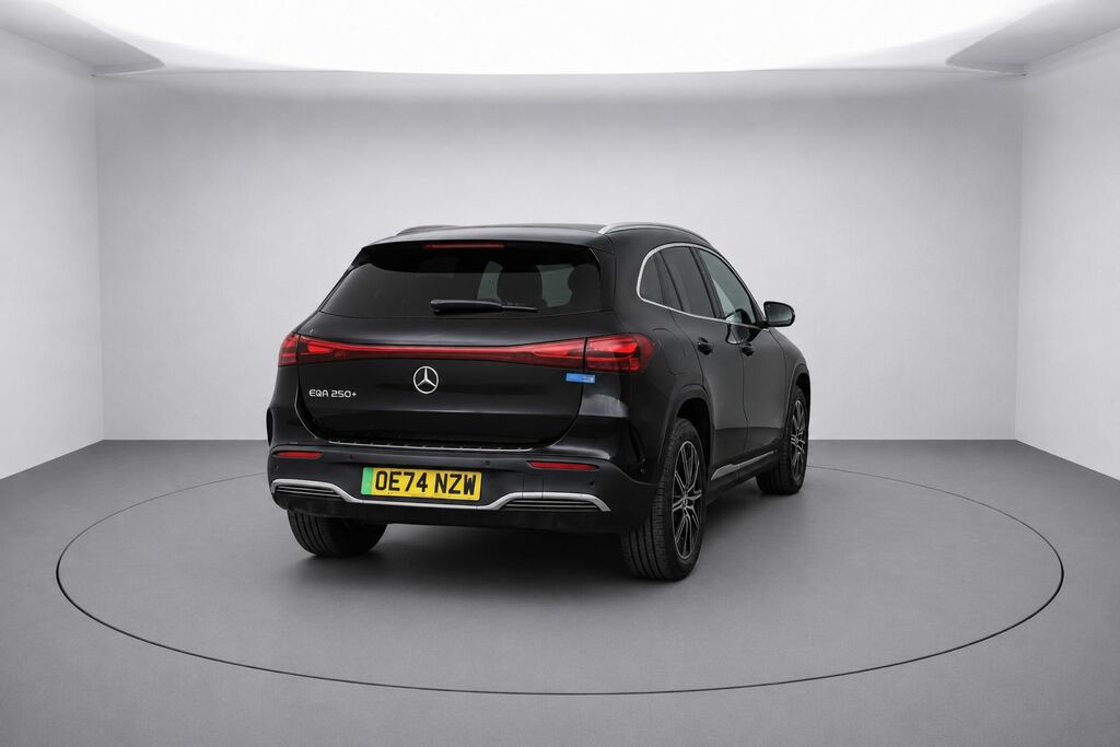 Mercedes-Benz EQA 250 70.5Kwh Amg Line OE74NZW Black #3