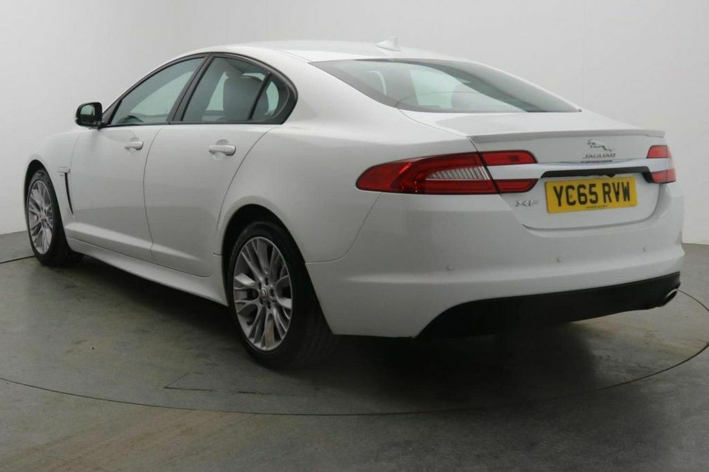 Jaguar XF R-sport Saloon YC65RVW White #4