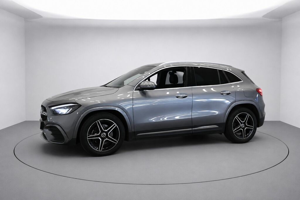 Mercedes-Benz GLA Class Gla200h Mhev Amg Line Grey
