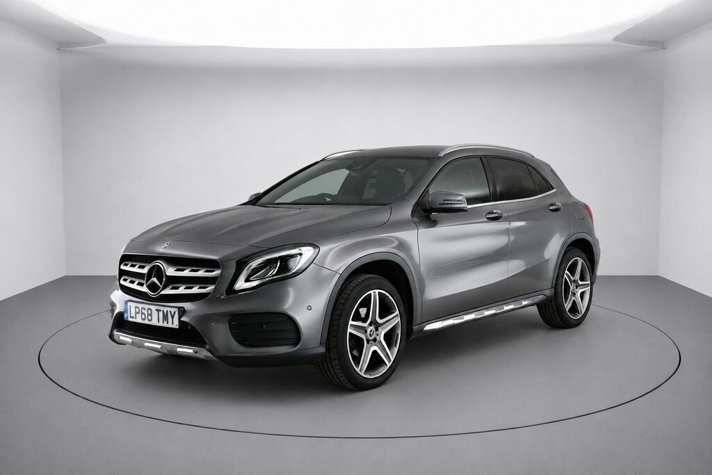 Mercedes-Benz GLA Class Gla200 Amg Line Premium Grey
