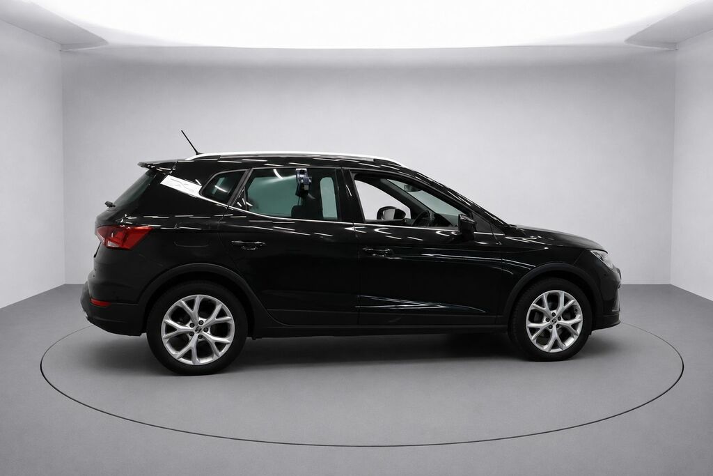 Seat Arona Tsi Fr Suv PN23TZJ Black #2