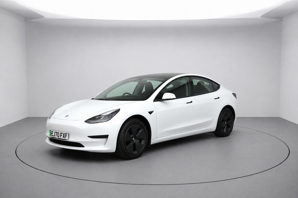 Tesla Model 3 Range Plus Saloon White