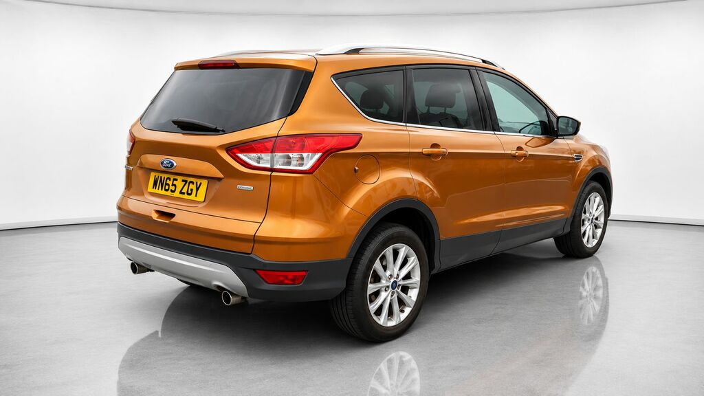 Ford Kuga Ecoboost Titanium Suv Orange #2