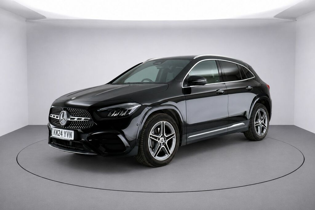Mercedes-Benz GLA Class Gla200h Mhev Amg Line Black