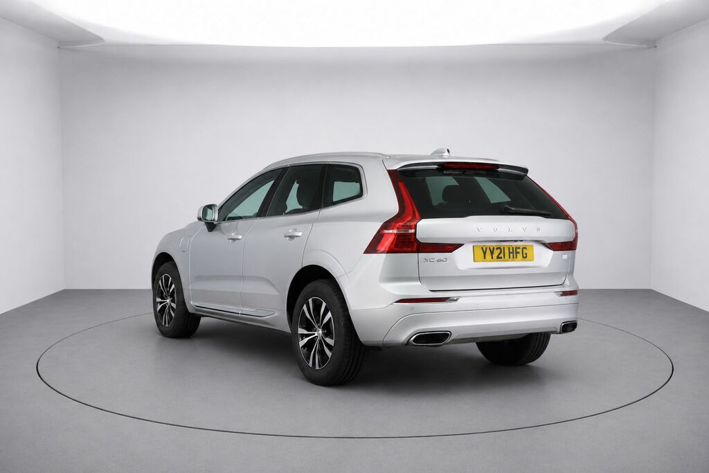Volvo XC60 T6 Recharge 11.6Kwh Inscription YY21HFG Silver #3