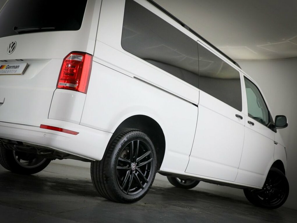 Volkswagen Transporter Shuttle Mpv NGZ1163 White #6