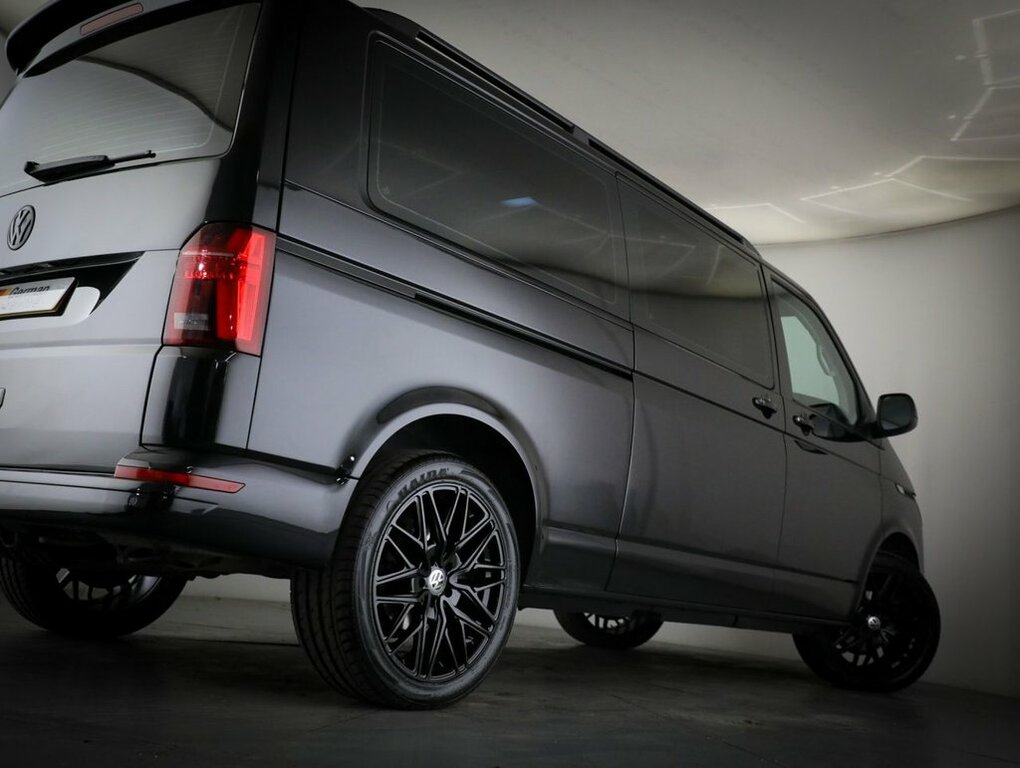 Volkswagen Transporter Shuttle 2L Se FL70PFV Black #6