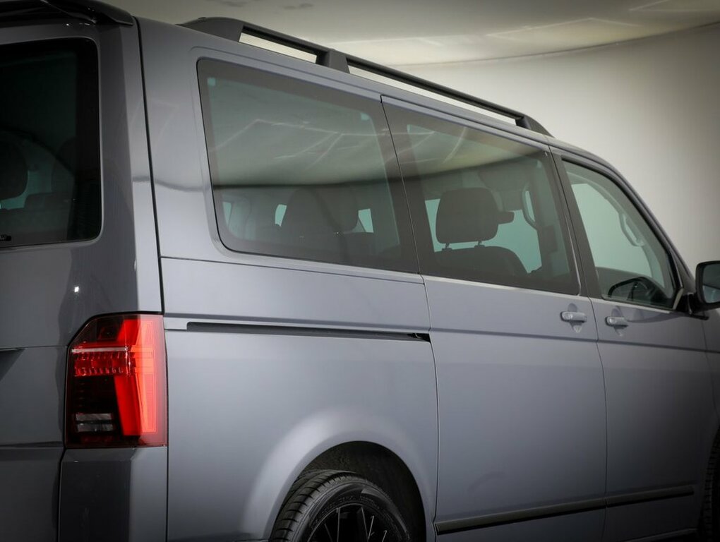 Volkswagen Caravelle 2L Executive CY21KGP Grey #5