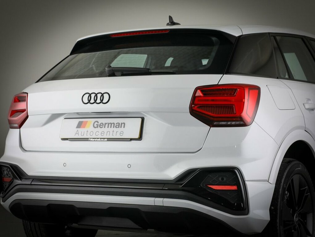 Audi Q2 1.5L S Line LV23HFA White #5