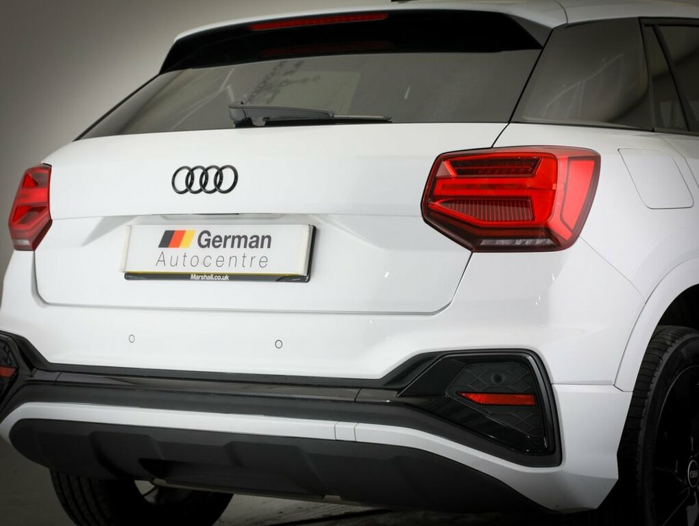 Audi Q2 1.5L S Line WF73RXH White #5