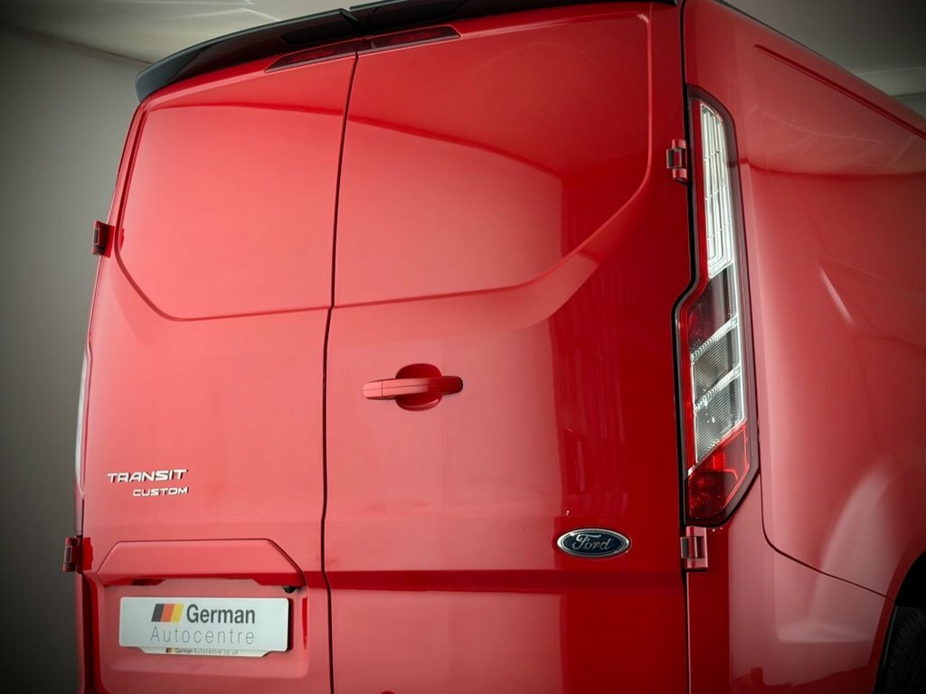 Ford Transit Custom 2L Limited YS21XUB Red #5