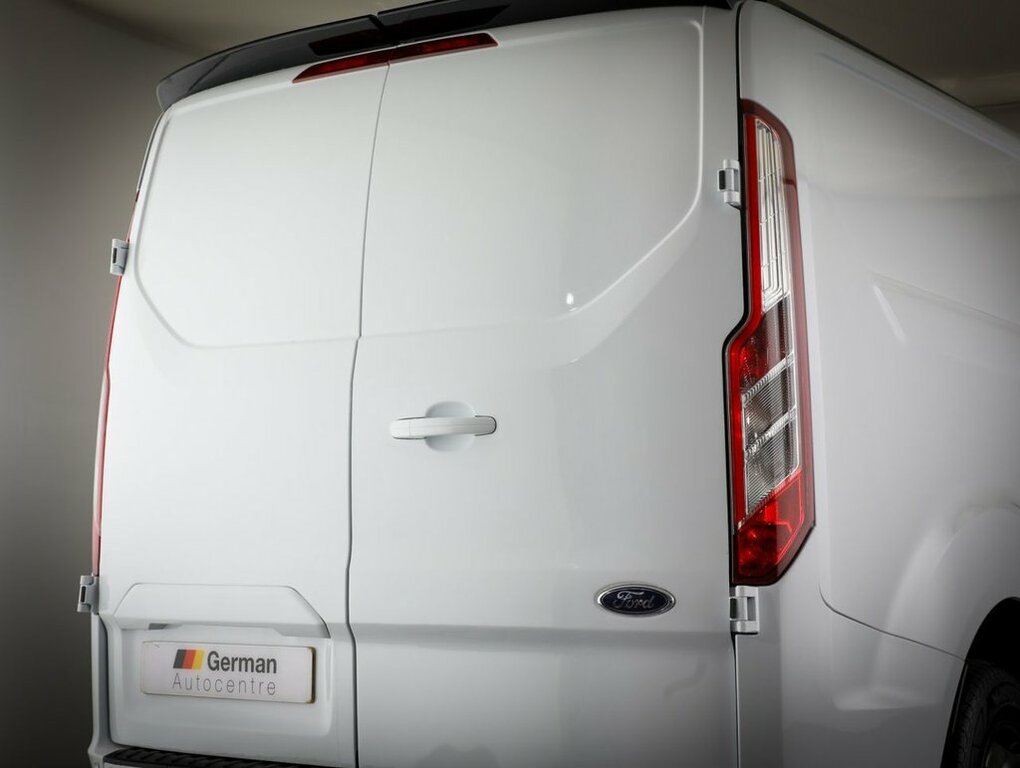 Ford Transit Custom 2L Limited HW70AGJ White #5