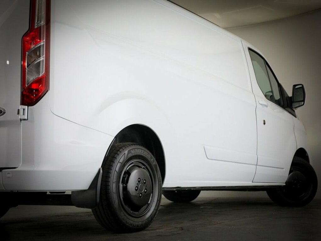 Ford Transit Custom 2L Limited HW70AGJ White #6