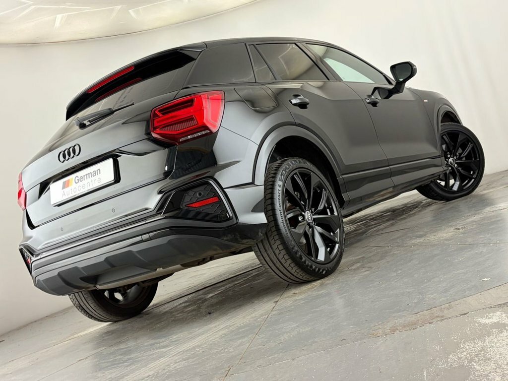 Audi Q2 1.5L S Line DYZ9137 Black #6